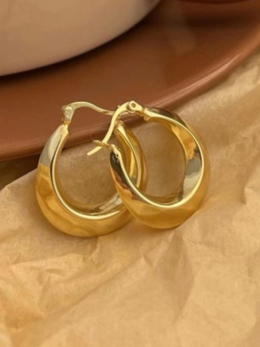 18k gold plating over 925 Sterling Silver U-Shaped Hoop Earrings